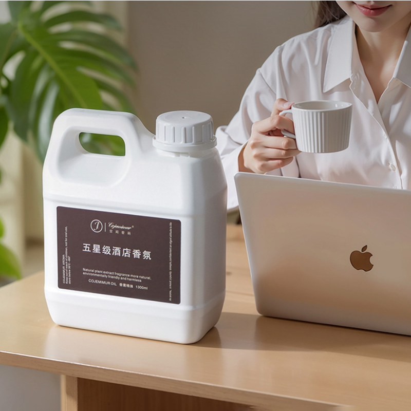 1300 ミリリットル 5 つ星ホテルアロマセラピーエッセン - Home Fragrance Oud のレビューと価格