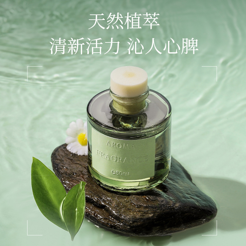 50ml ヴァインアロマセラピーオイル フレームレス香り付き - Home Fragrance Oud のレビューと価格