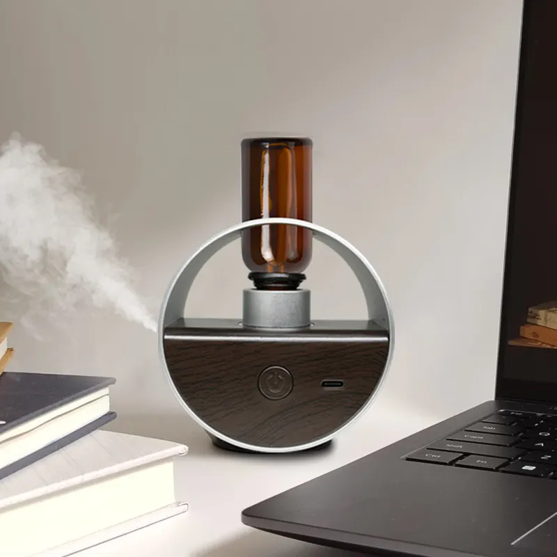 エッセンシャルオイルディフューザー アロマディフューザー ス - Home Fragrance Oud のレビューと価格