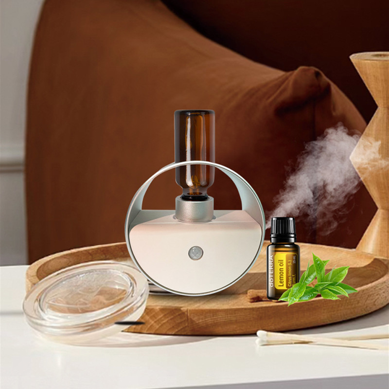 エッセンシャルオイルディフューザー アロマディフューザー ス - Home Fragrance Oud のレビューと価格